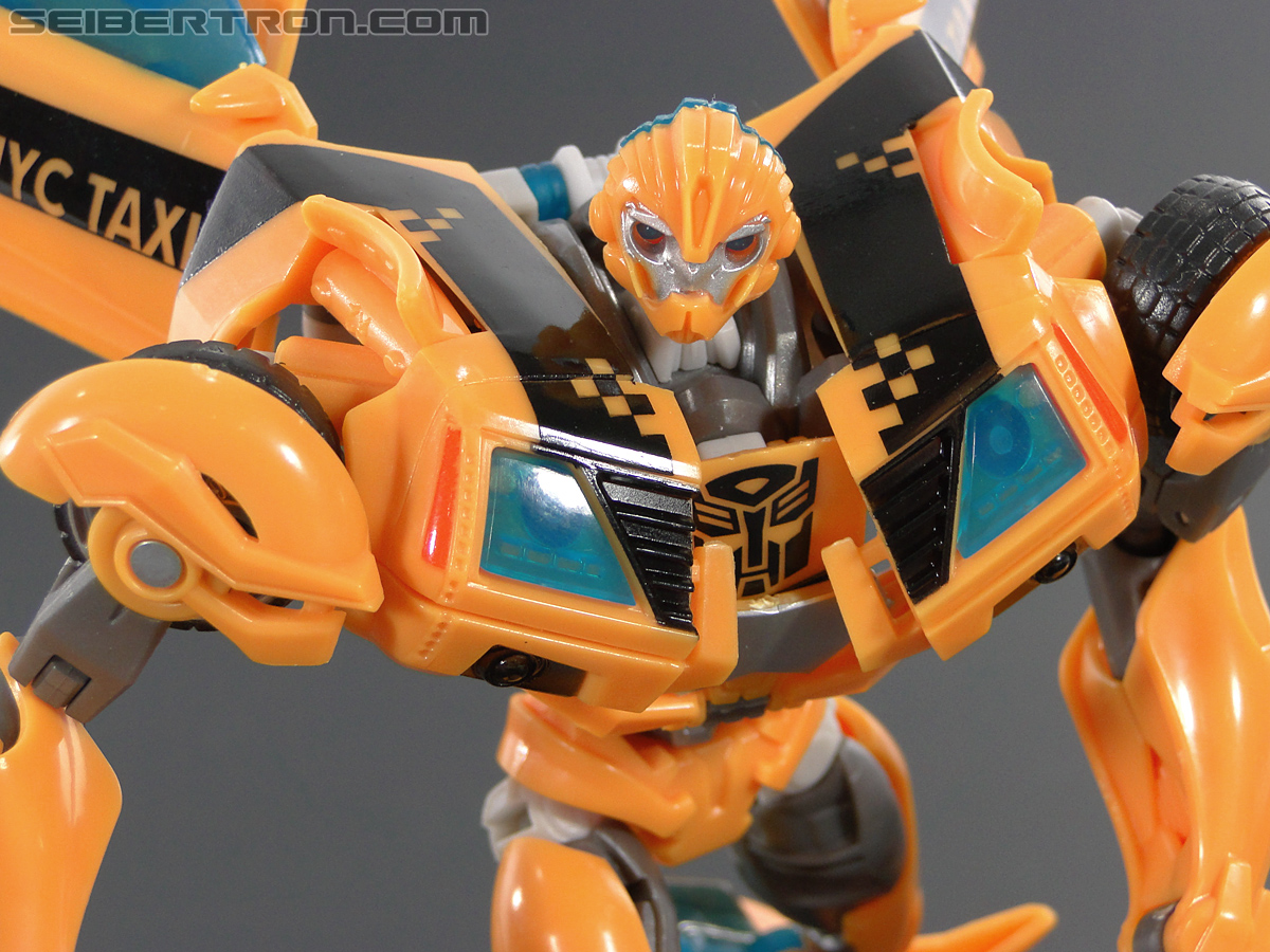 Transformers Prime: First Edition Bumblebee (NYCC) (Image #144 of 185)