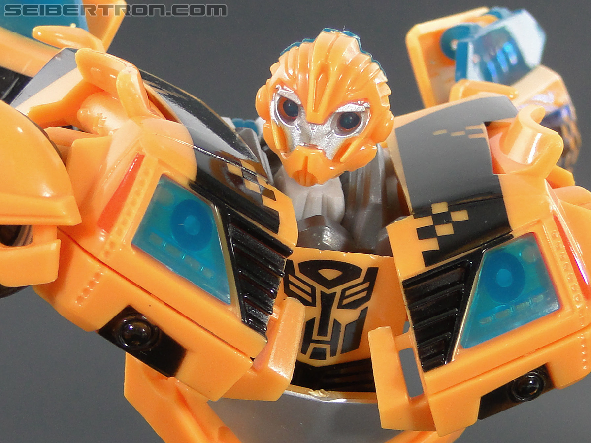 Transformers Prime: First Edition Bumblebee (NYCC) (Image #151 of 185)