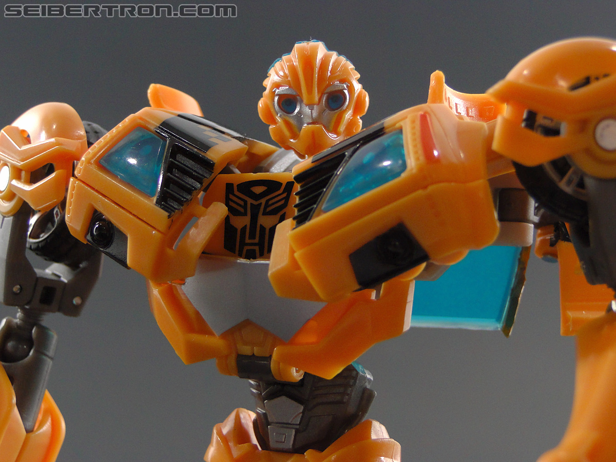Transformers Prime: First Edition Bumblebee (NYCC) (Image #158 of 185)