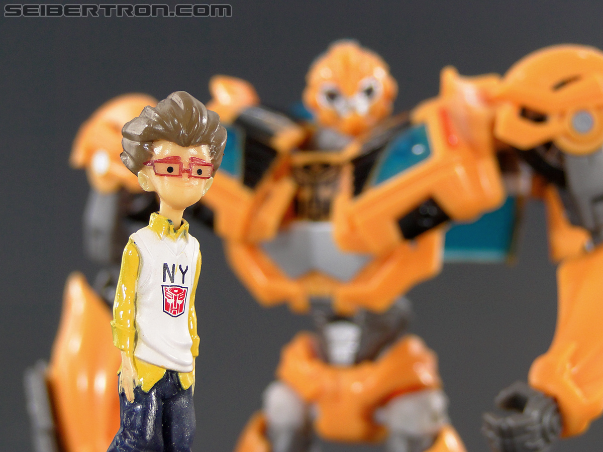 Transformers Prime: First Edition Bumblebee (NYCC) (Image #165 of 185)