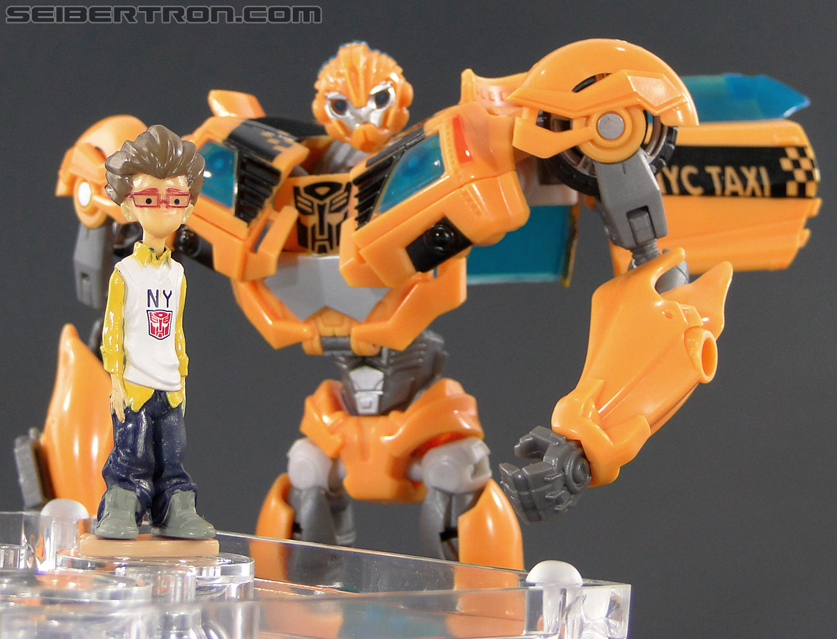 Transformers Prime: First Edition Bumblebee (NYCC) (Image #167 of 185)