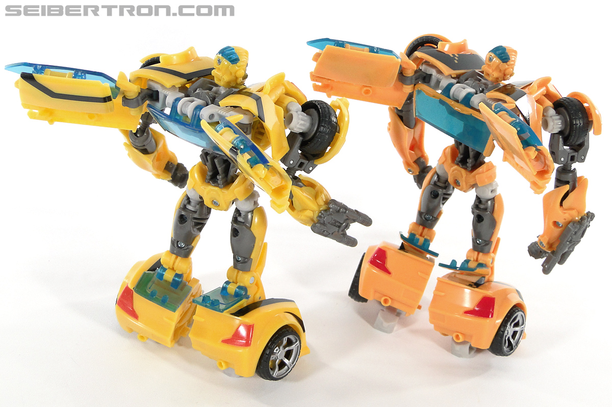 Transformers Prime: First Edition Bumblebee (NYCC) (Image #181 of 185)
