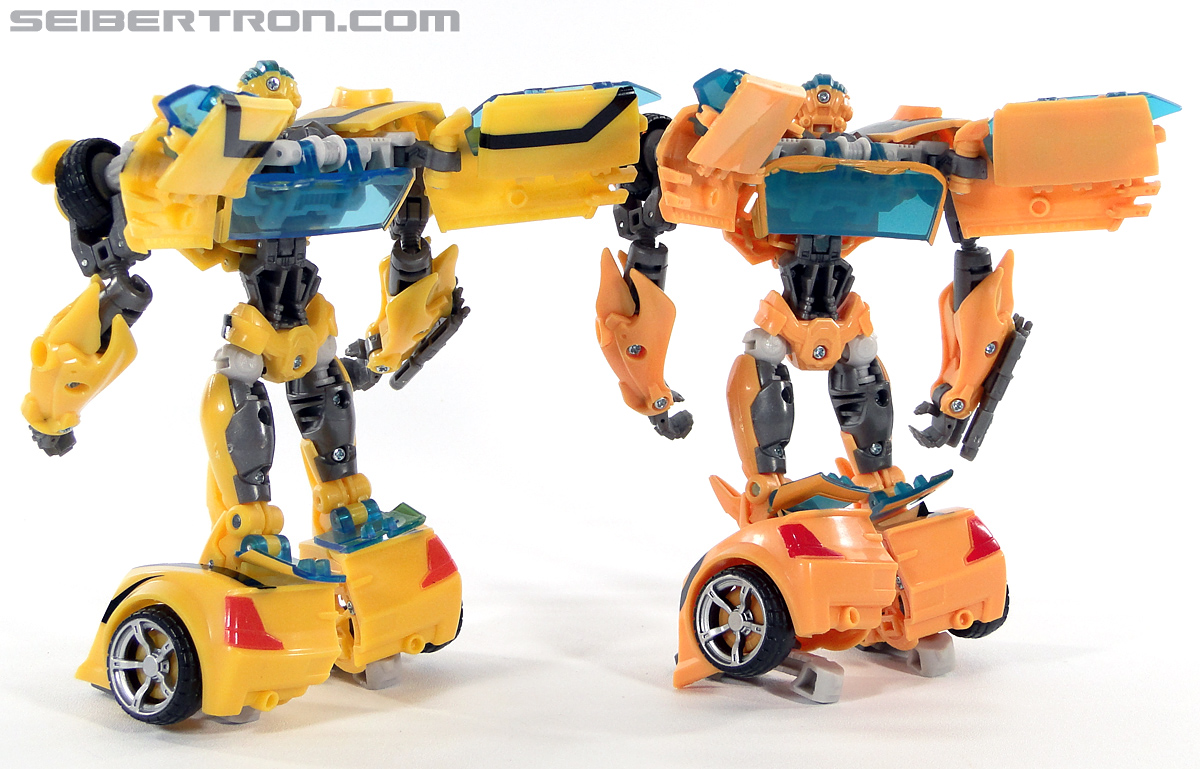 Transformers Prime: First Edition Bumblebee (NYCC) (Image #182 of 185)