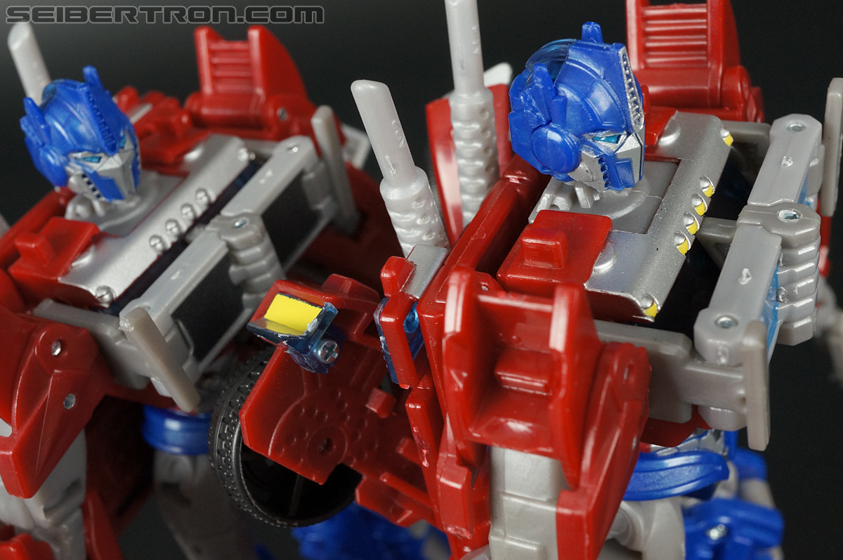Transformers Prime: First Edition Optimus Prime (Image #110 of 135)