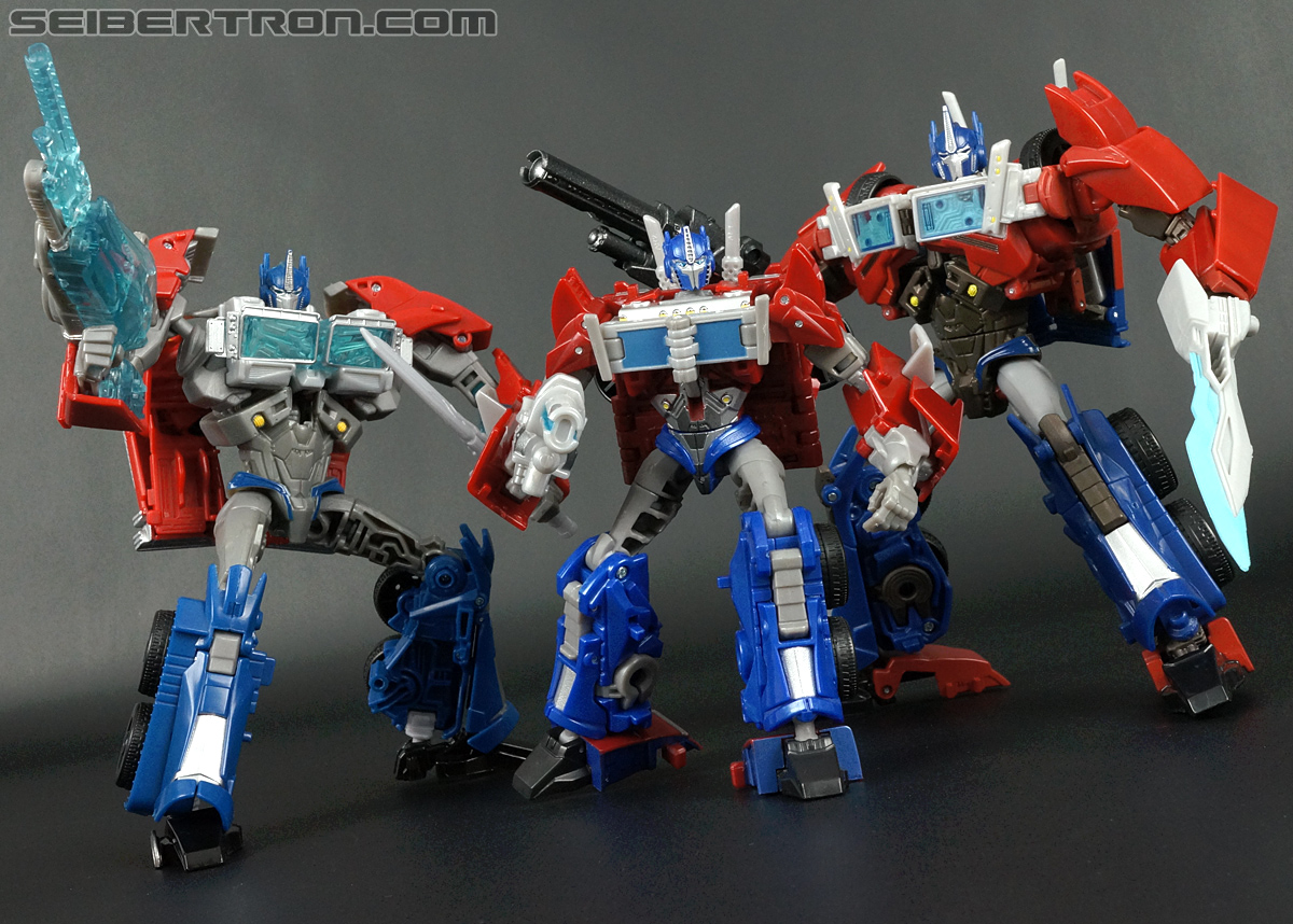 Transformers Prime: First Edition Optimus Prime (Image #131 of 135)