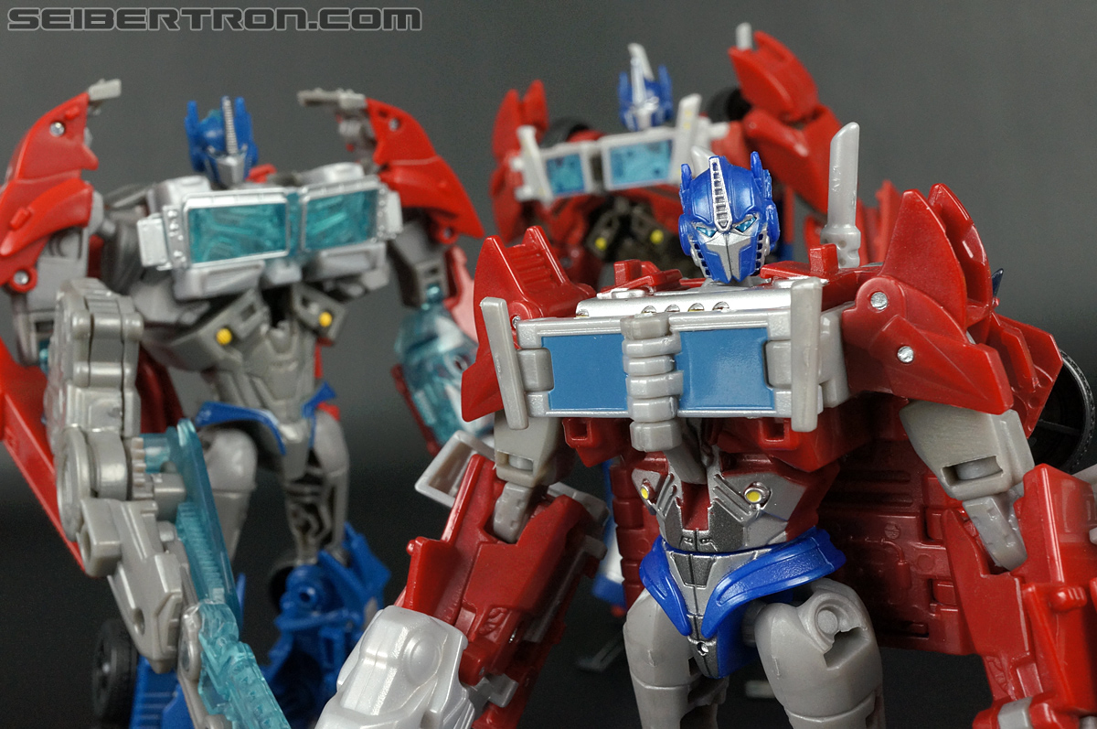 Transformers Prime: First Edition Optimus Prime (Image #134 of 135)
