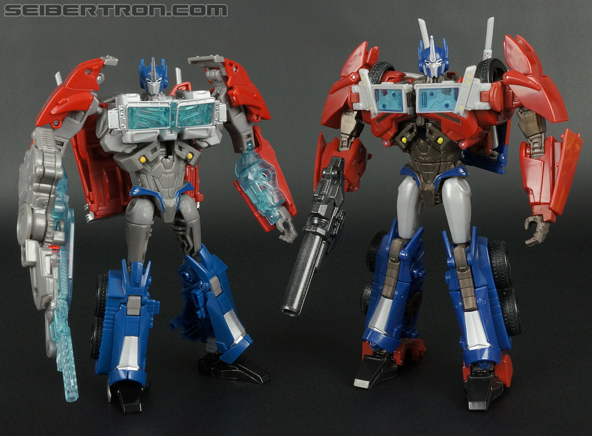 Transformers Prime: First Edition Optimus Prime (Image #148 of 175)