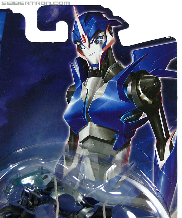 Transformers Prime: First Edition Arcee (Image #2 of 129)