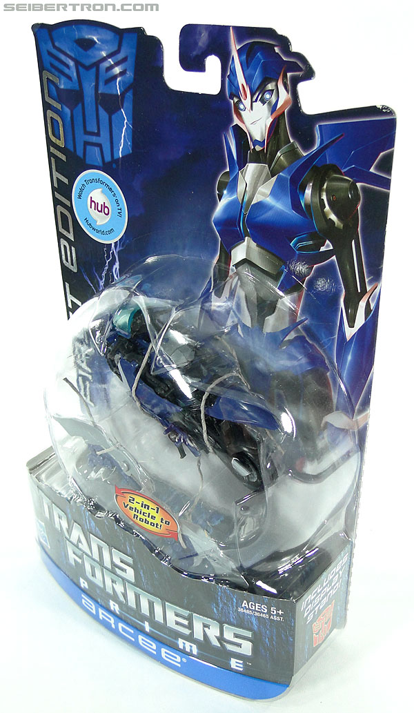 Transformers Prime: First Edition Arcee (Image #16 of 129)