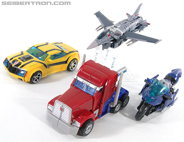 Transformers Prime: First Edition Bumblebee (Image #37 of 130)