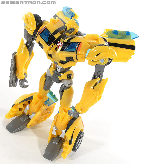 Transformers Prime: First Edition Bumblebee Toy Gallery (Image #66 of 130)