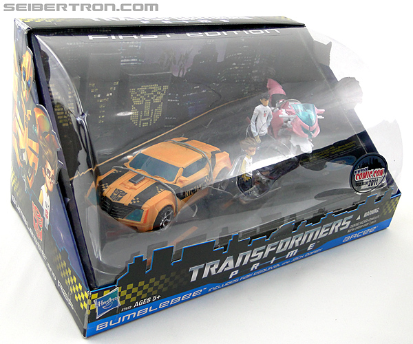 Transformers Prime: First Edition Bumblebee (NYCC) (Image #8 of 185)
