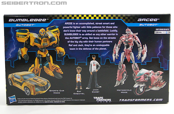 Transformers Prime: First Edition Bumblebee (NYCC) (Image #17 of 185)