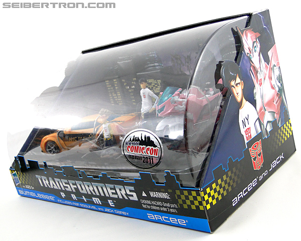 Transformers Prime: First Edition Bumblebee (NYCC) (Image #30 of 185)