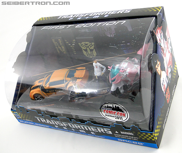 Transformers Prime: First Edition Bumblebee (NYCC) (Image #31 of 185)
