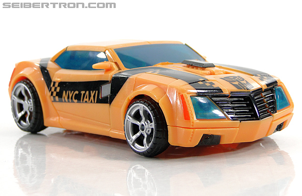 Transformers Prime: First Edition Bumblebee (NYCC) (Image #49 of 185)