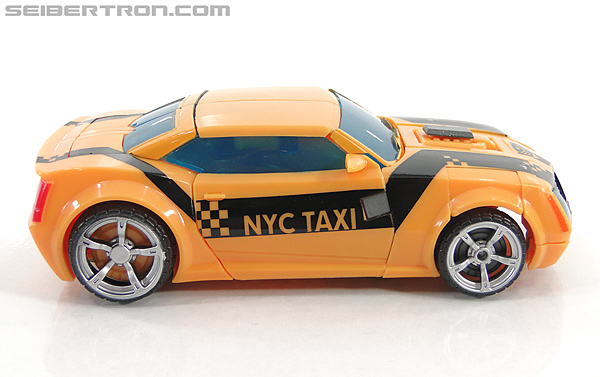 Transformers Prime: First Edition Bumblebee (NYCC) (Image #50 of 185)