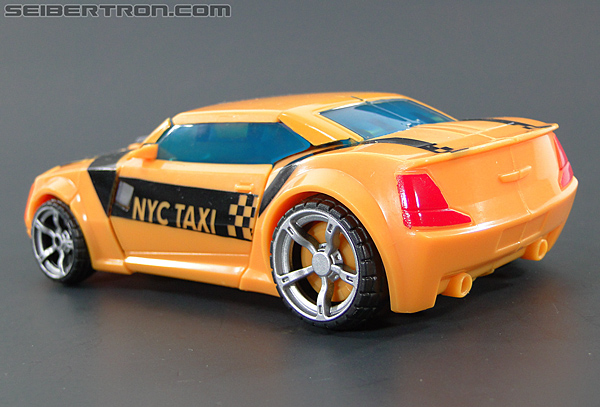 Transformers Prime: First Edition Bumblebee (NYCC) (Image #77 of 185)