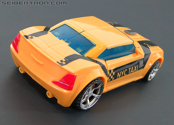 Transformers Prime: First Edition Bumblebee (NYCC) (Image #84 of 185)