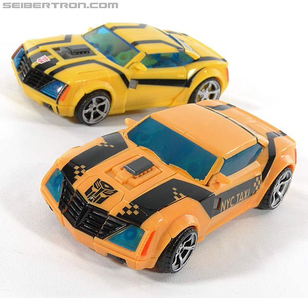 Transformers Prime: First Edition Bumblebee (NYCC) (Image #111 of 185)