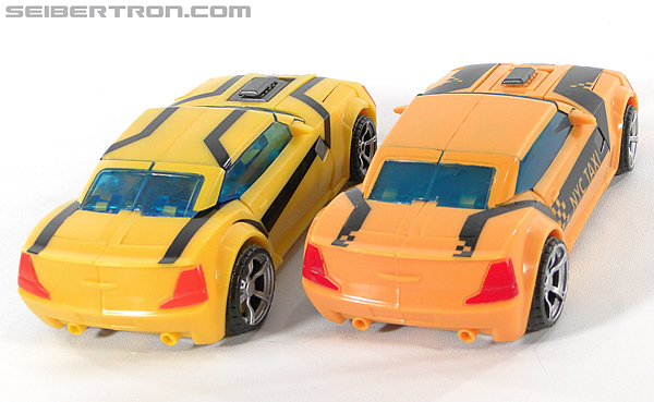 Transformers Prime: First Edition Bumblebee (NYCC) (Image #114 of 185)