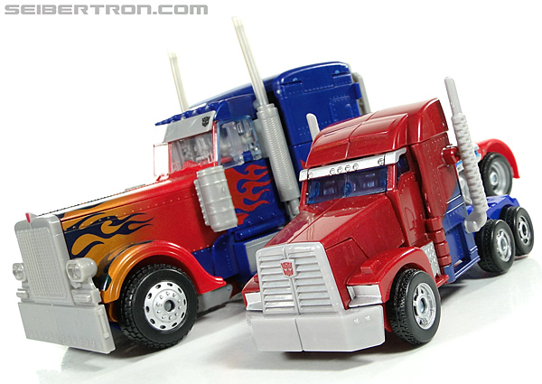 Transformers Prime: First Edition Optimus Prime (Image #67 of 170)