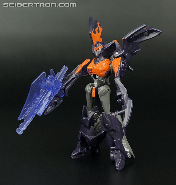 Transformers Prime: Cyberverse Flamewar (Image #63 of 105)