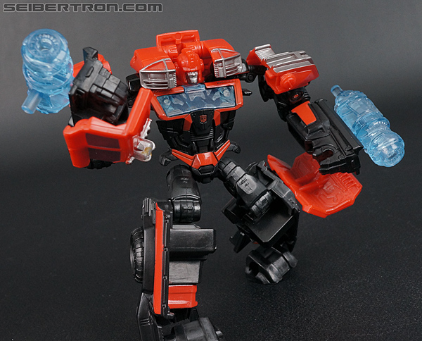 Transformers Prime: Cyberverse Ironhide (Image #82 of 131)