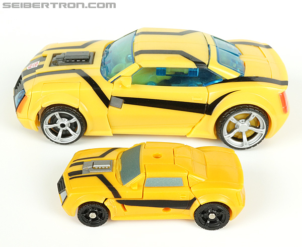 Transformers Prime: Cyberverse Bumblebee (Image #45 of 110)