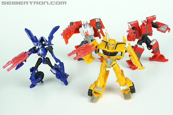 Transformers Prime: Cyberverse Bumblebee (Image #97 of 110)