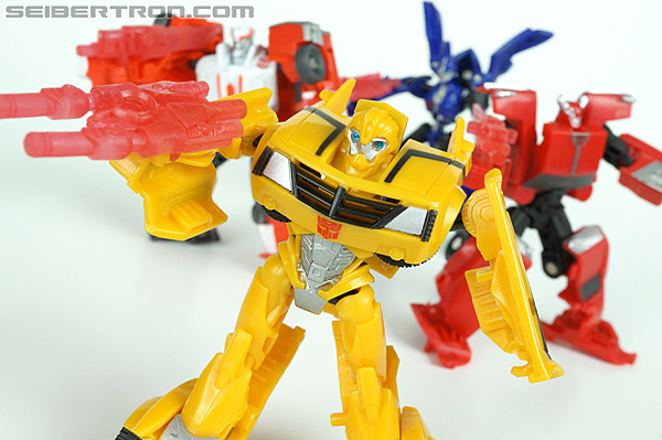 Transformers Prime: Cyberverse Bumblebee (Image #98 of 110)