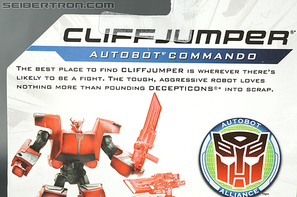 Transformers Prime: Cyberverse Cliffjumper (Image #6 of 124)