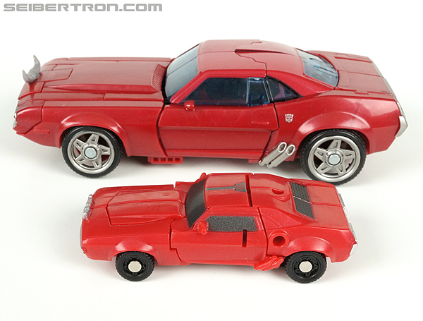 Transformers Prime: Cyberverse Cliffjumper Toy Gallery (Image #49 of 124)