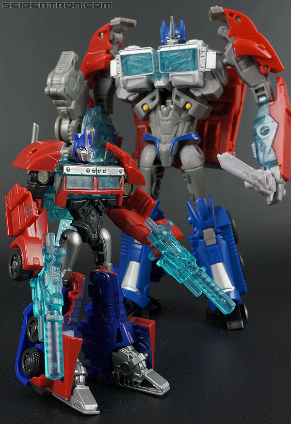 Transformers Prime: Cyberverse Optimus Prime (Image #136 of 162)