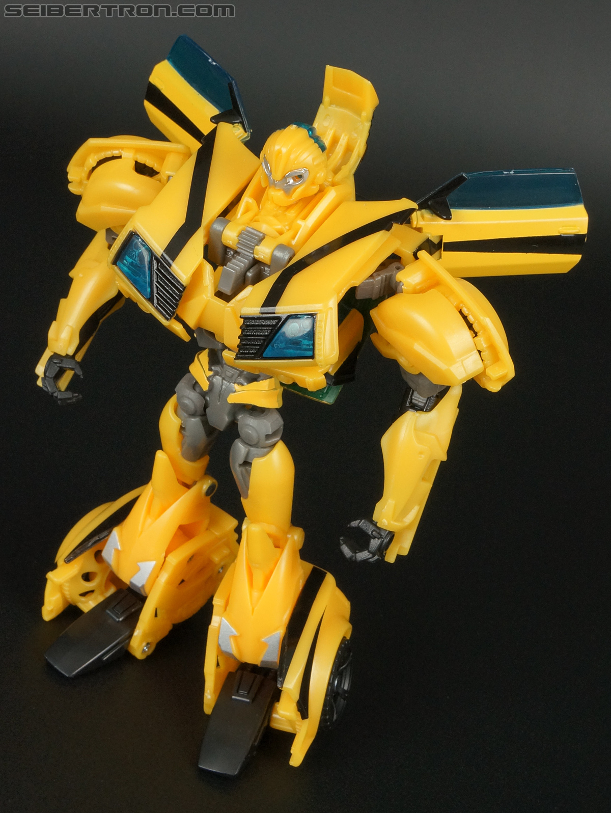 Transformers Prime: Robots In Disguise Bumblebee (Image #94 of 165)