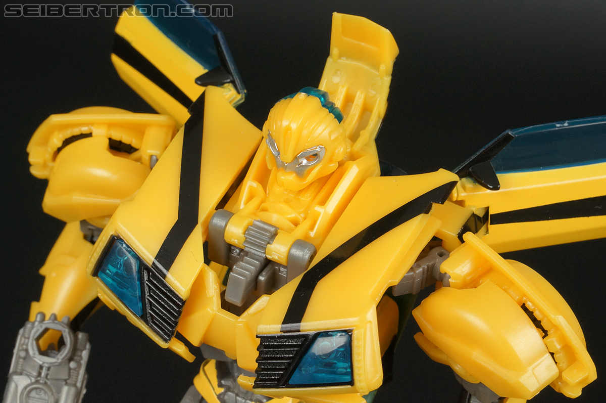 Transformers Prime: Robots In Disguise Bumblebee (Image #95 of 165)