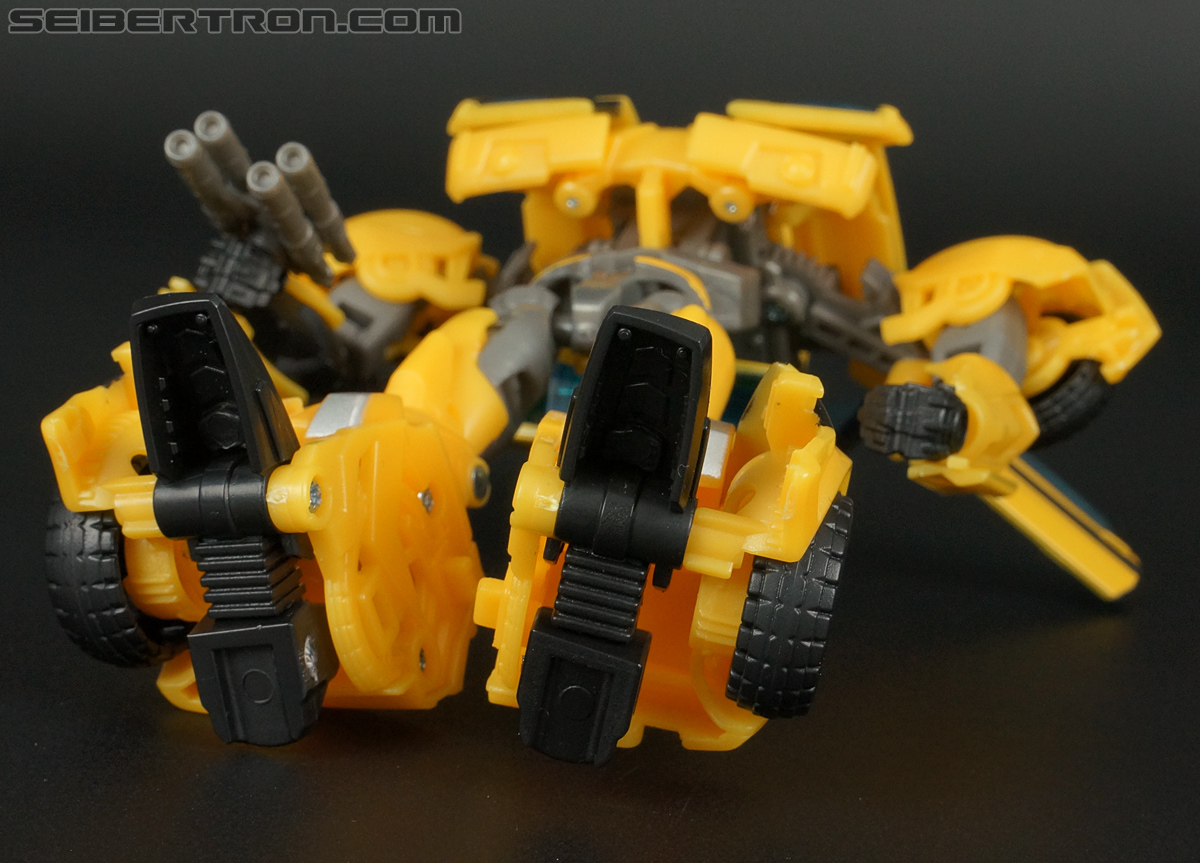 Transformers Prime: Robots In Disguise Bumblebee (Image #99 of 165)
