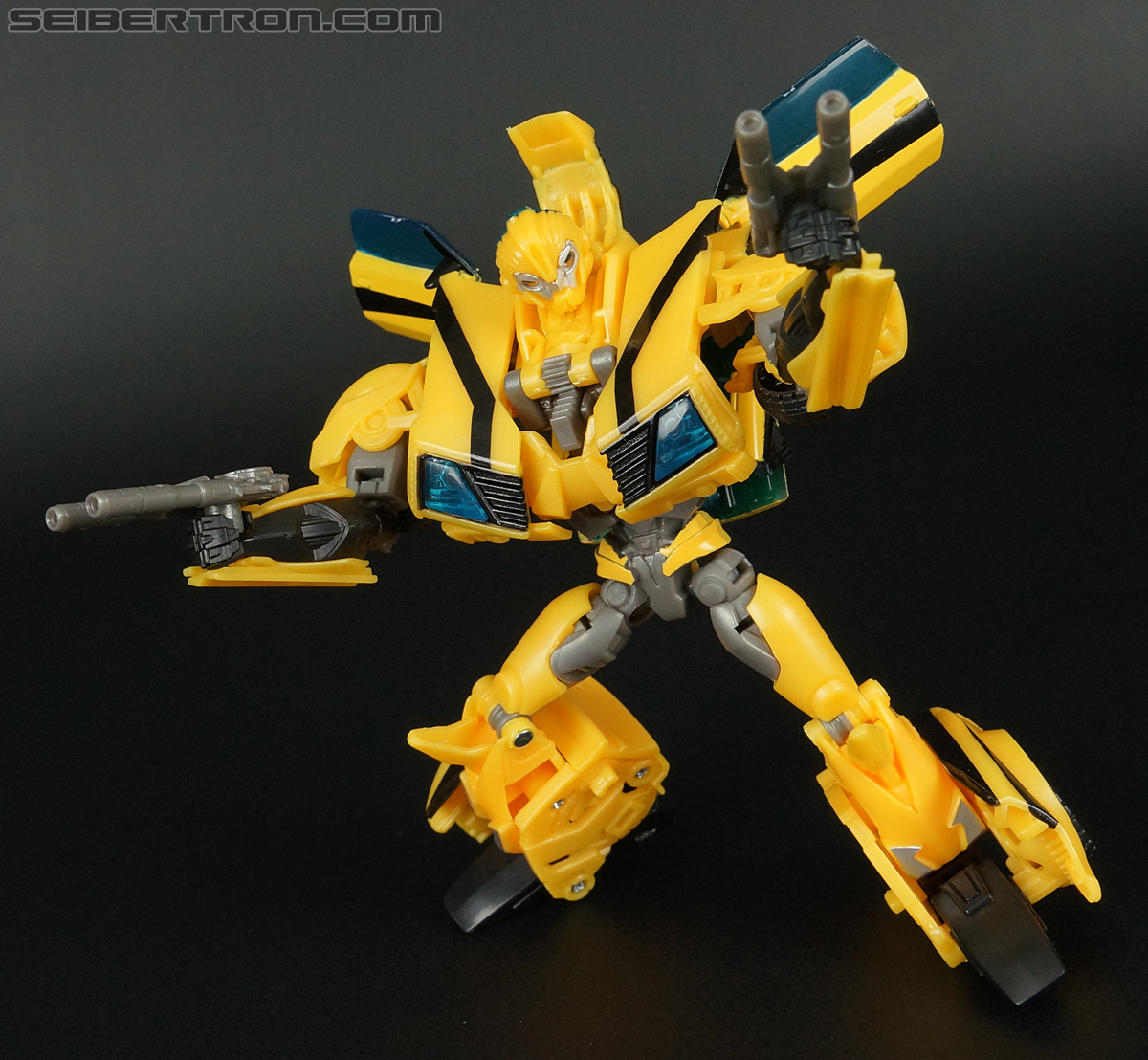 Transformers Prime: Robots In Disguise Bumblebee (Image #119 of 165)