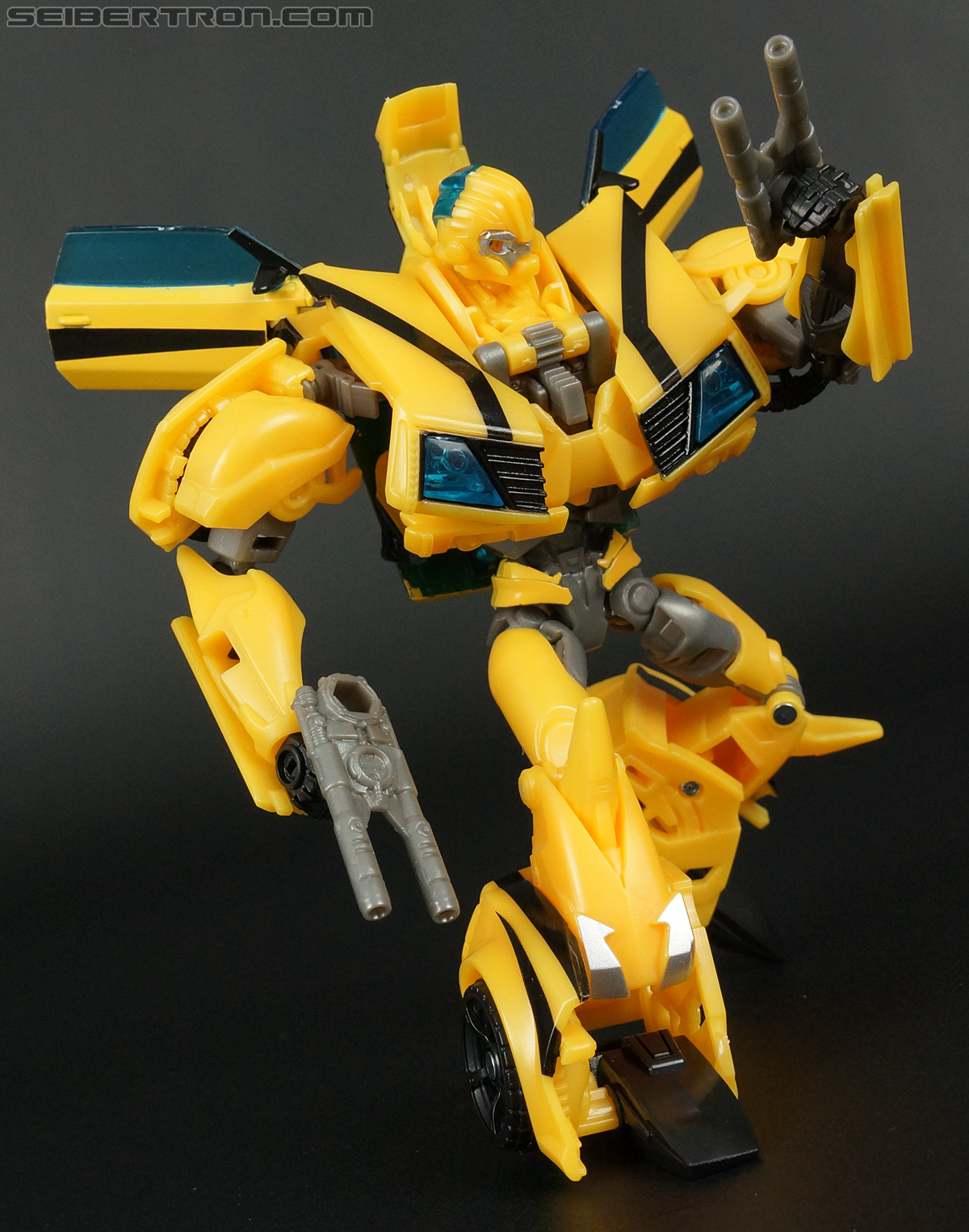 Transformers Prime: Robots In Disguise Bumblebee (Image #120 of 165)