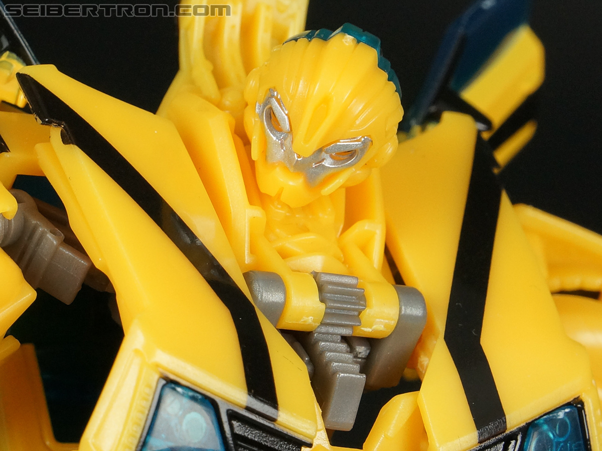 Transformers Prime: Robots In Disguise Bumblebee (Image #131 of 165)
