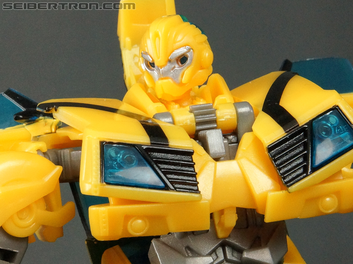 Transformers Prime: Robots In Disguise Bumblebee (Image #137 of 165)