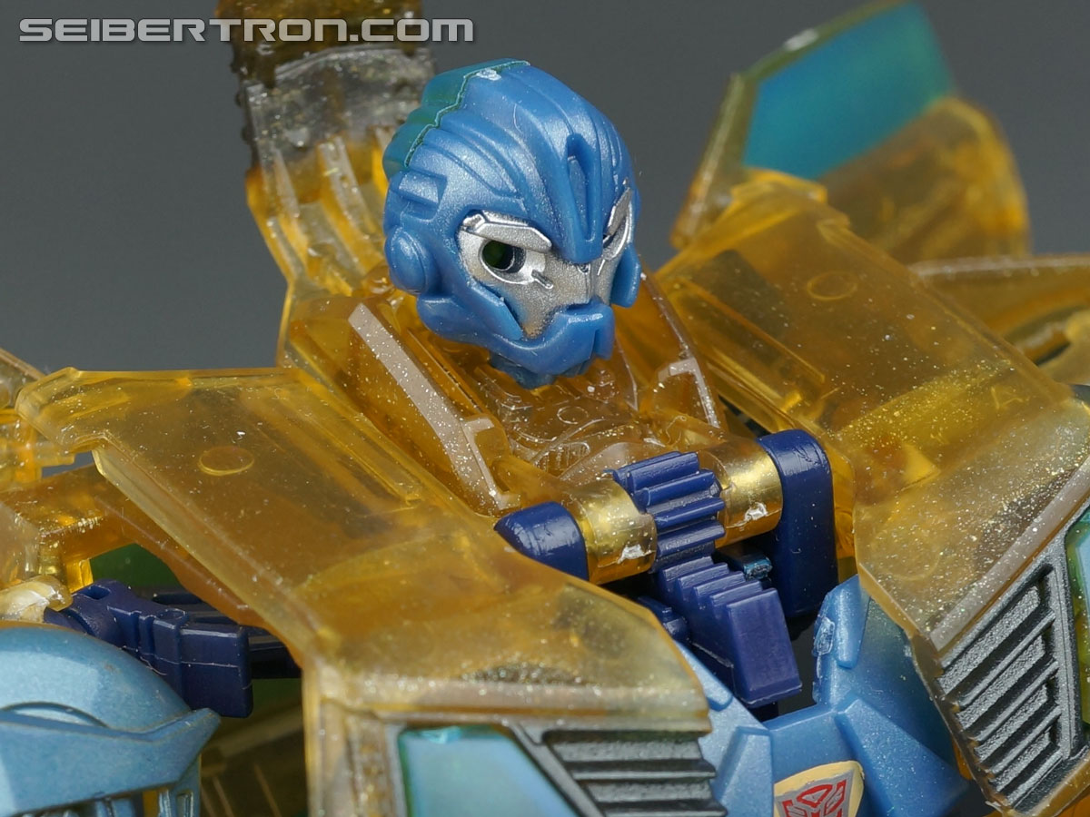 Transformers Prime: Robots In Disguise Dark Energon Bumblebee (Image #54 of 136)