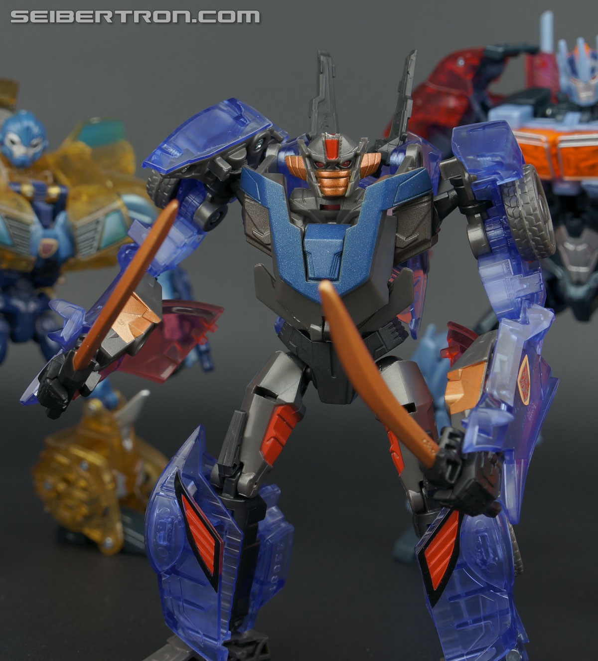 Transformers Prime: Robots In Disguise Dark Energon Wheeljack (Image #110 of 130)