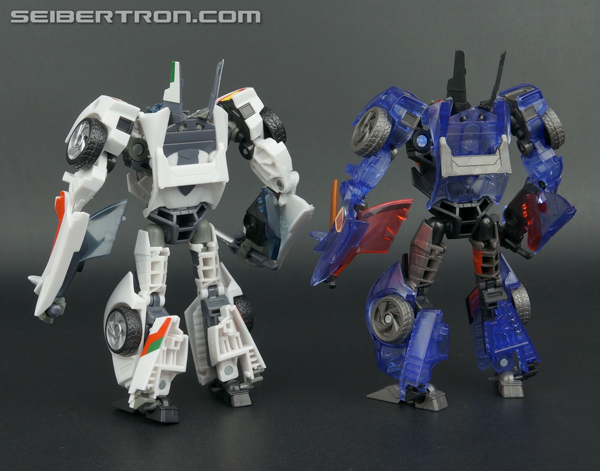 Transformers Prime: Robots In Disguise Dark Energon Wheeljack (Image #123 of 130)