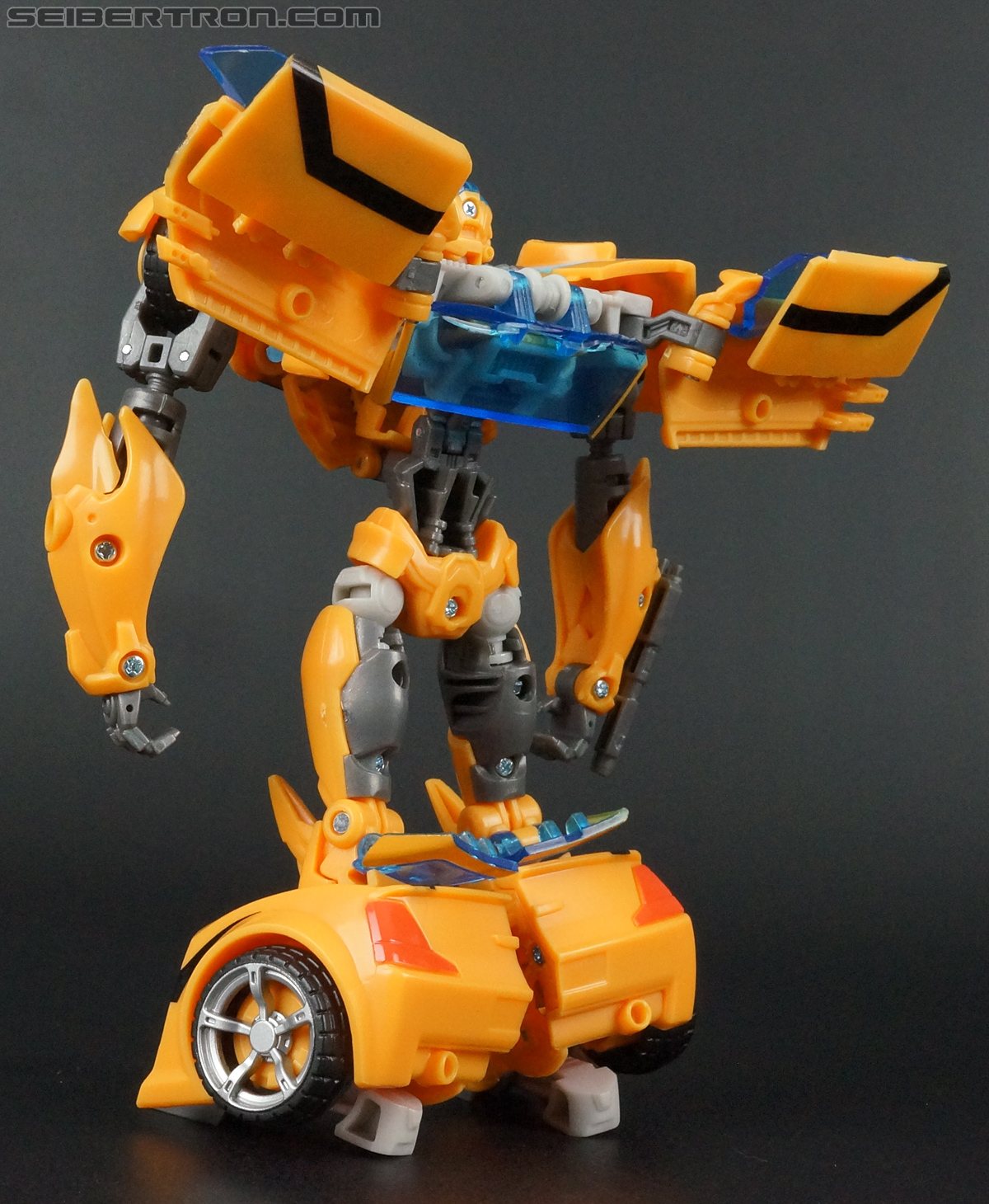 Transformers Prime: Robots In Disguise Bumblebee (Entertainment Pack) (Image #42 of 94)