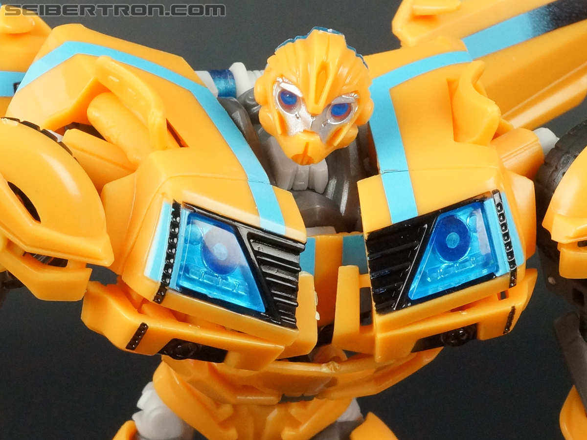 Transformers Prime: Robots In Disguise Bumblebee (Entertainment Pack) (Image #61 of 94)