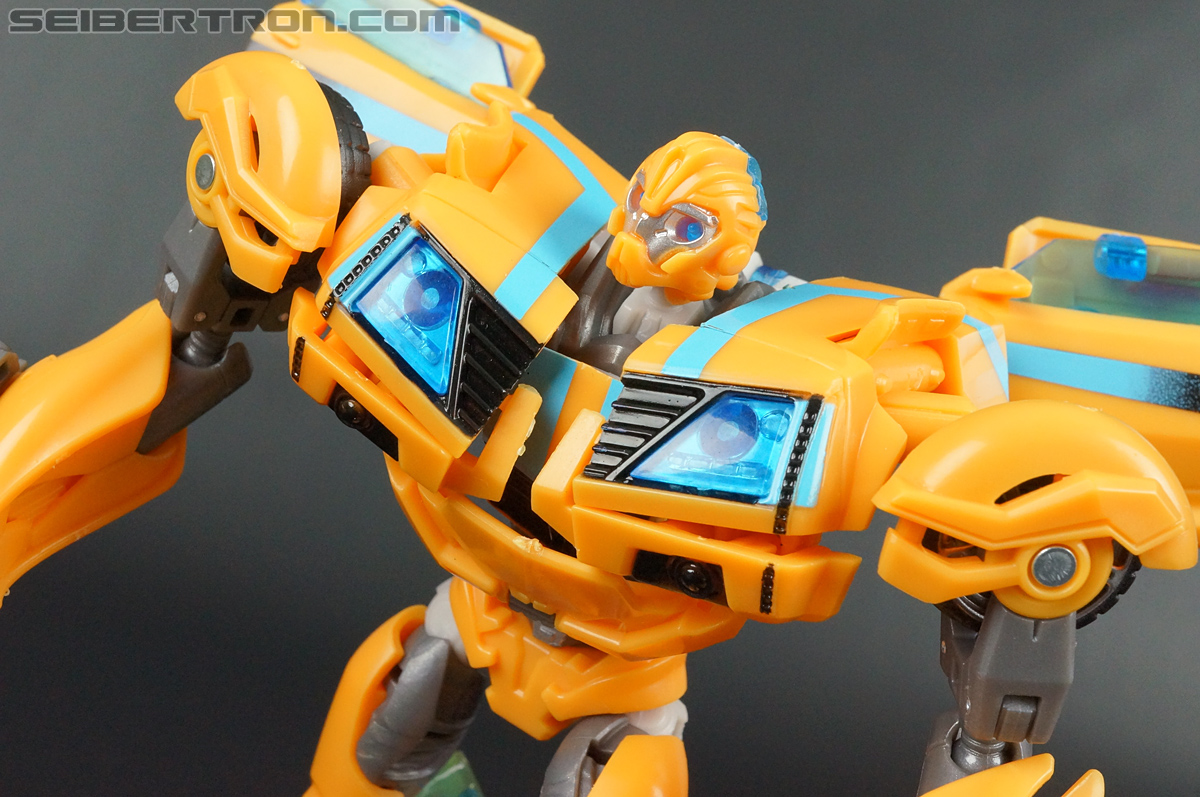Transformers Prime: Robots In Disguise Bumblebee (Entertainment Pack) (Image #64 of 94)