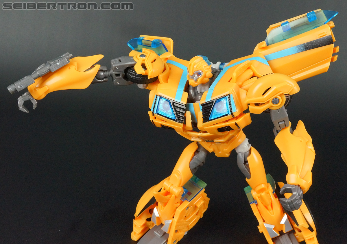 Transformers Prime: Robots In Disguise Bumblebee (Entertainment Pack) (Image #73 of 94)