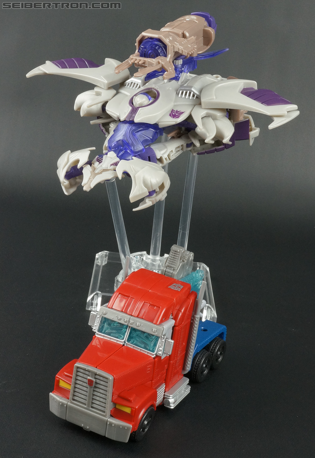Transformers Prime: Robots In Disguise Optimus Prime (Image #72 of 176)