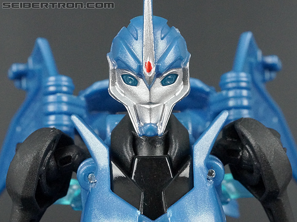 Transformers Prime Robots In Disguise Deluxe Arcee Unveiled